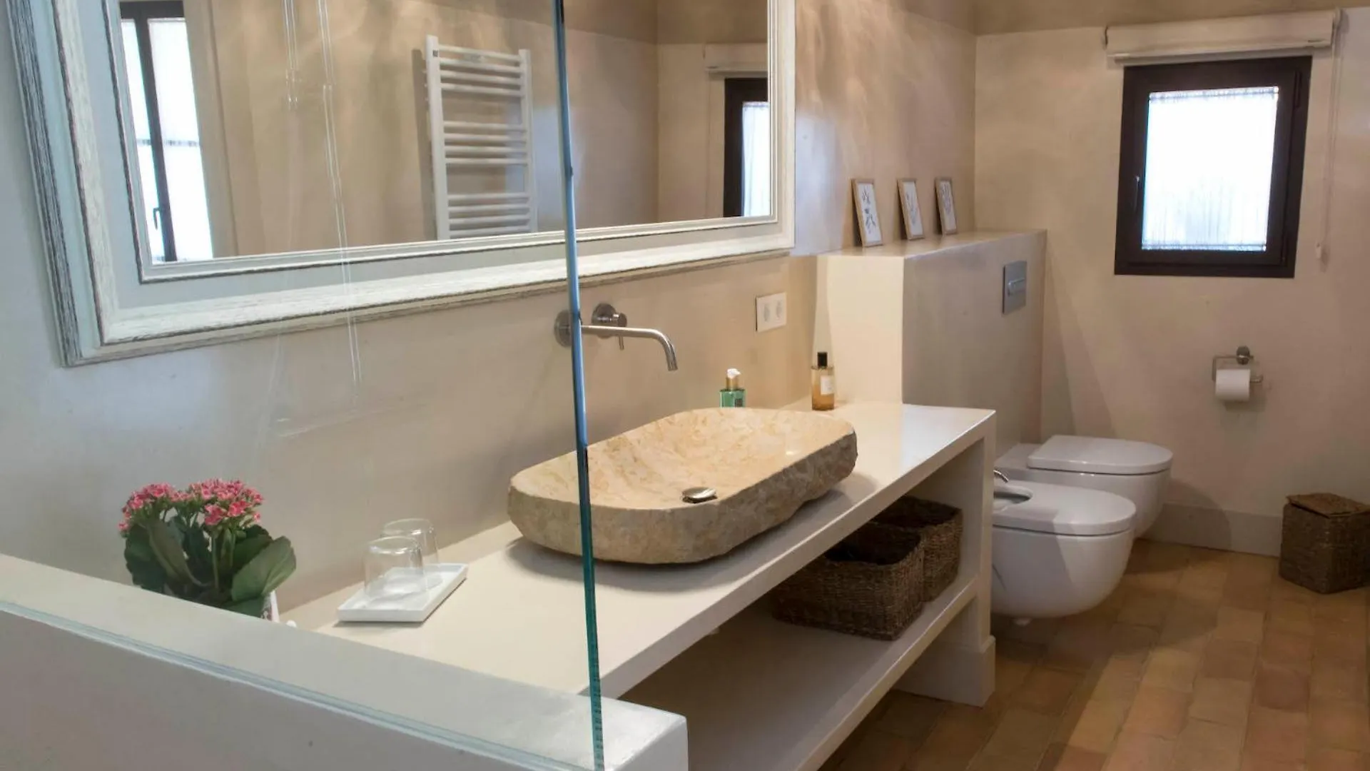 Mas Pla Bed & Breakfast Riudellots de la Selva 0*,  Spain