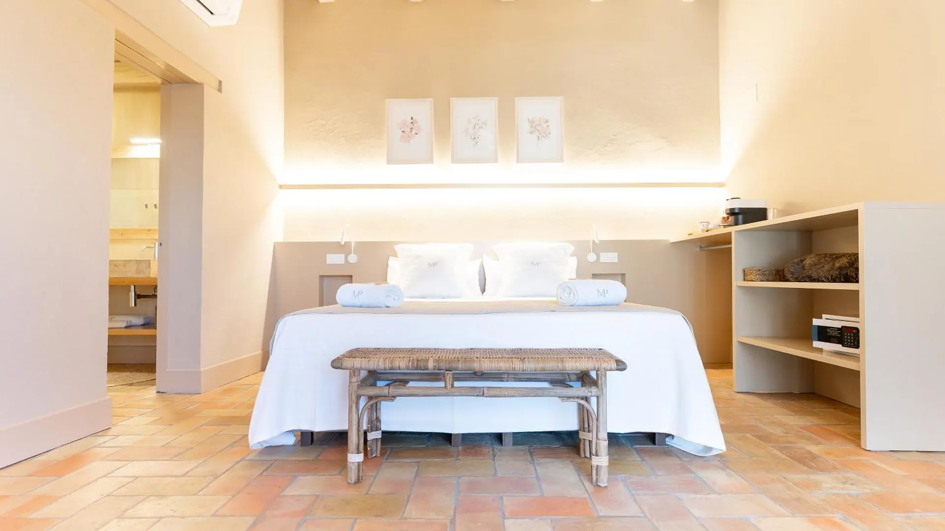 Bed and Breakfast Mas Pla Riudellots de la Selva 0*,