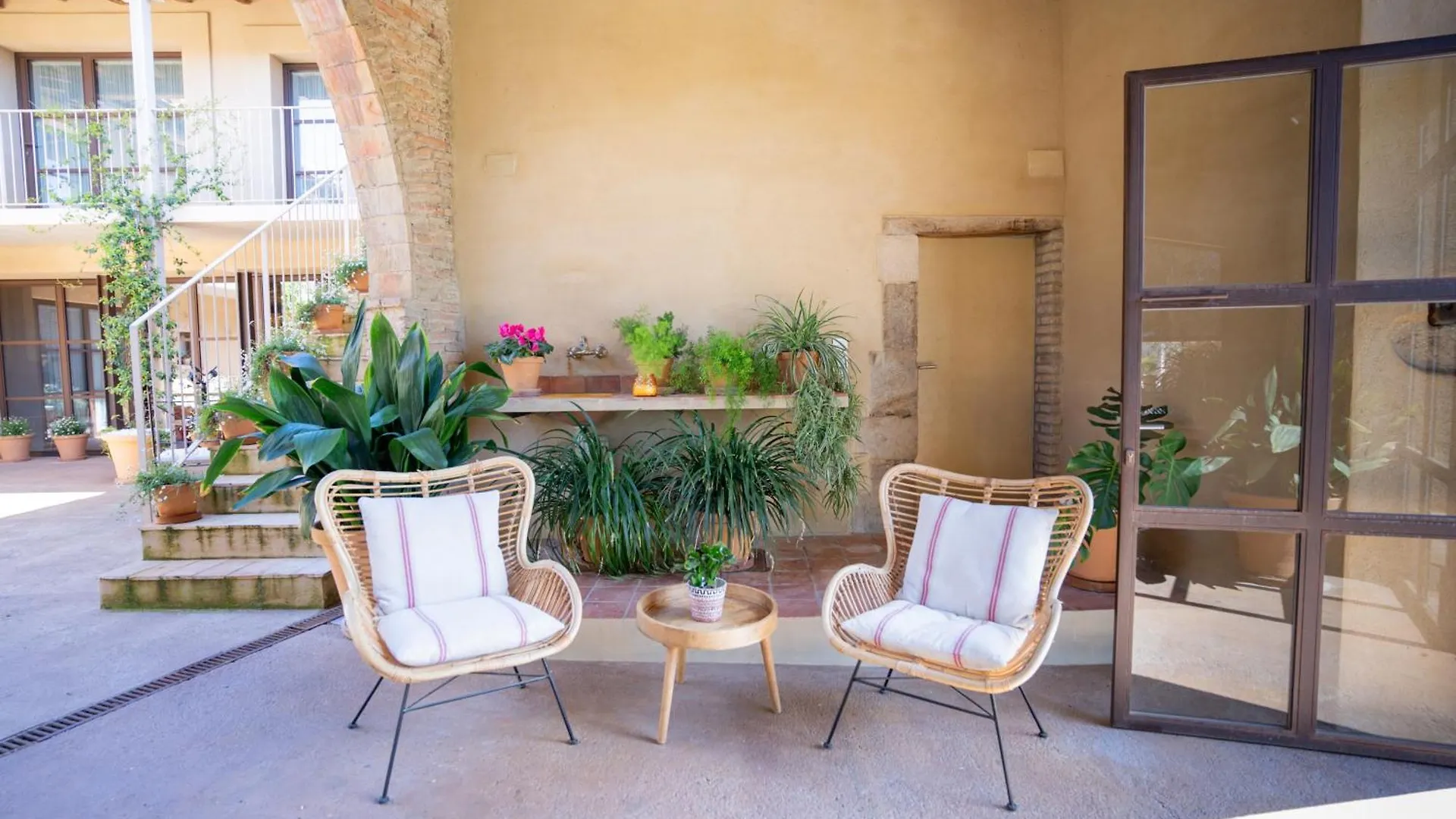 Bed & Breakfast Bed and Breakfast Mas Pla Riudellots de la Selva
