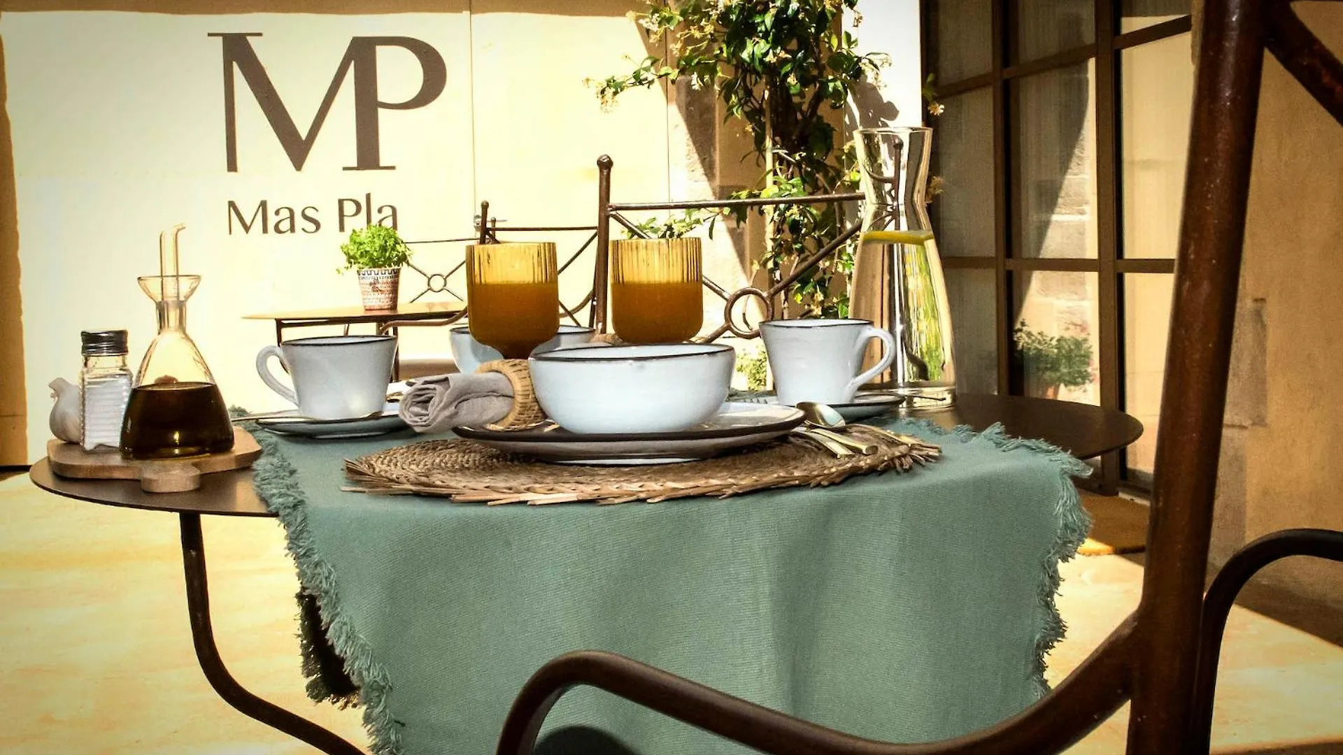 Bed and Breakfast Mas Pla Riudellots de la Selva Bed & Breakfast