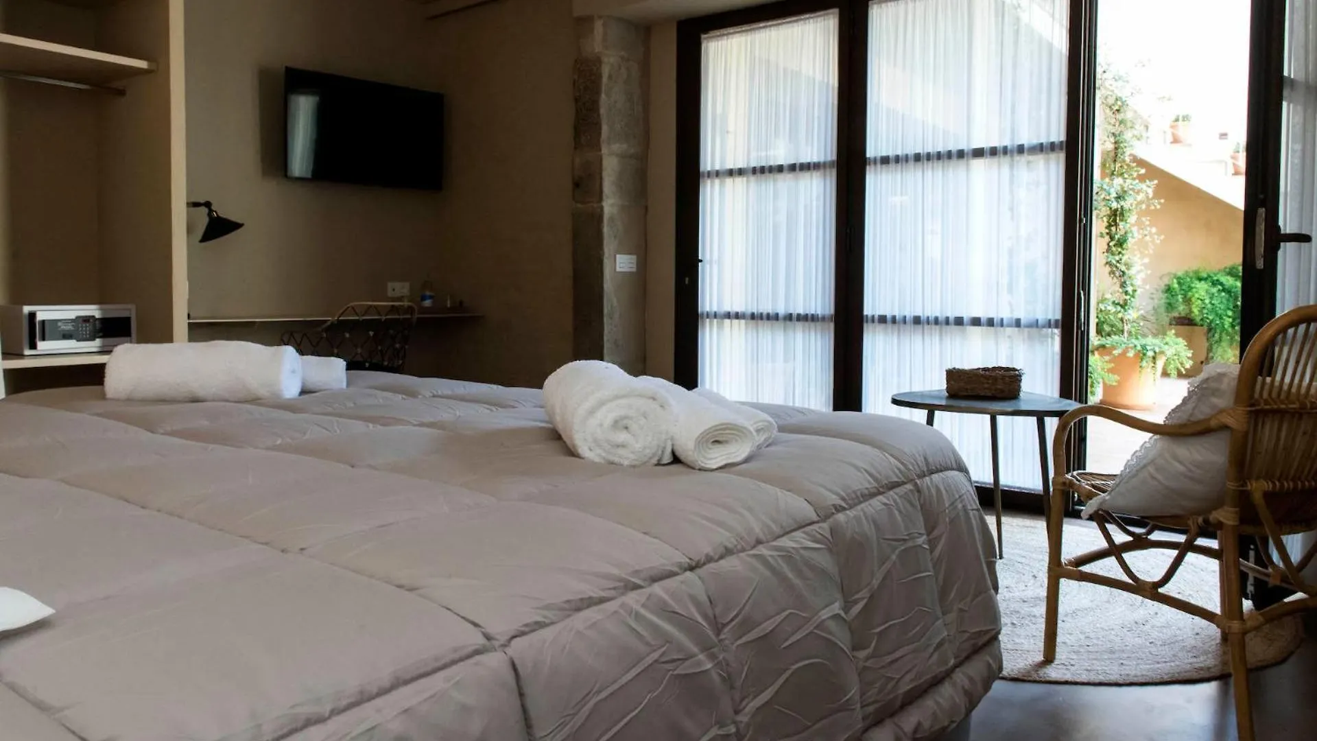 Mas Pla Bed & Breakfast Riudellots de la Selva