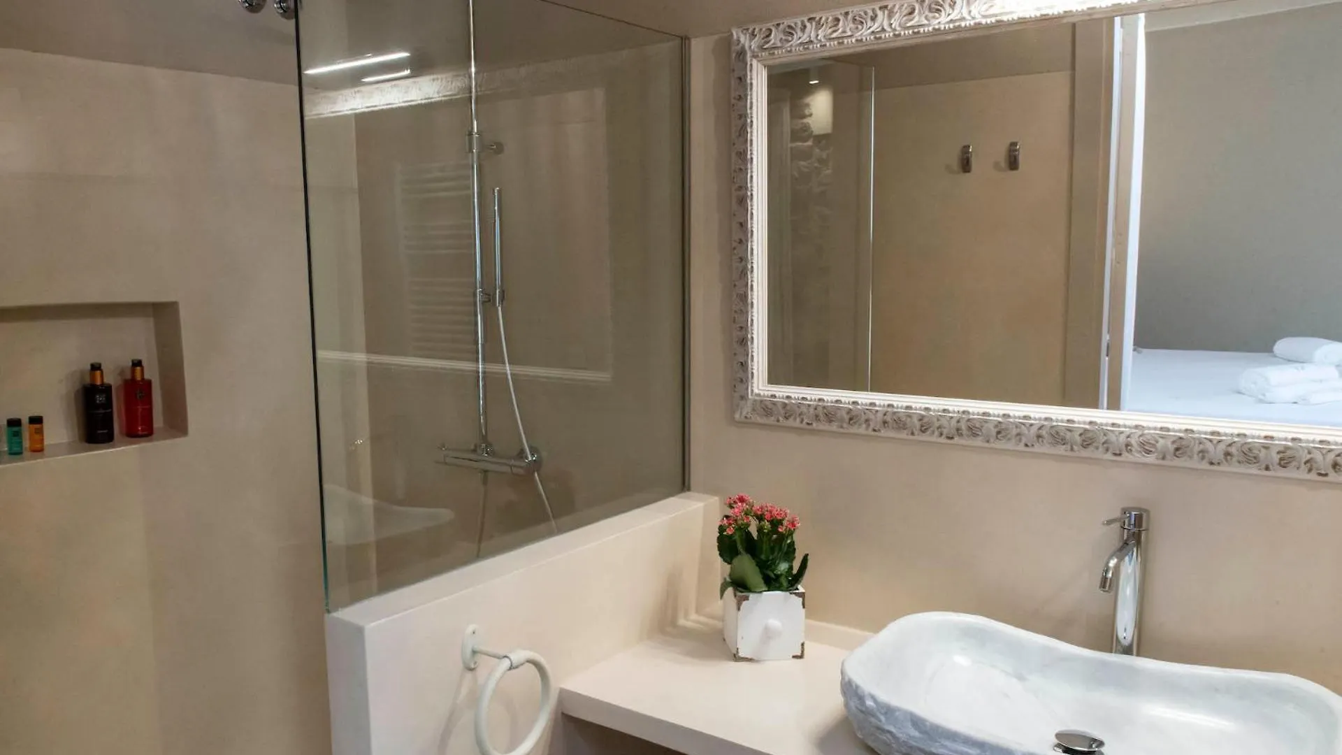Mas Pla Bed & Breakfast Riudellots de la Selva